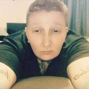 Meet your Posher, April